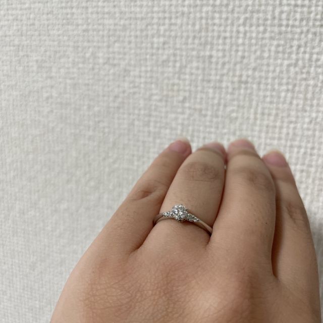 【エクセルコダイヤモンド(EXELCO DIAMOND)の口コミ】 希望の価格を事前アンケートで答えて、その価格に合うようにまずダイヤか…