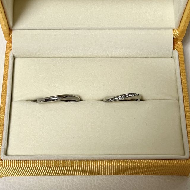 【ケイウノ ブライダル(K.UNO BRIDAL)の口コミ】 ウェーブの形にこだわりがあり、何件か回ってフルオーダーに決めました。…