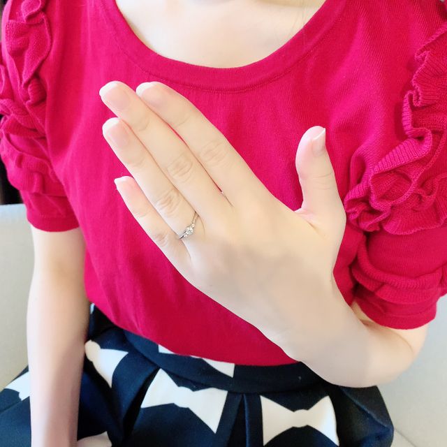 【ラザール ダイヤモンド(LAZARE DIAMOND)の口コミ】 エンゲージ、マリッジ共に彼と一緒に決めました。ラザール様のウェブサイ…