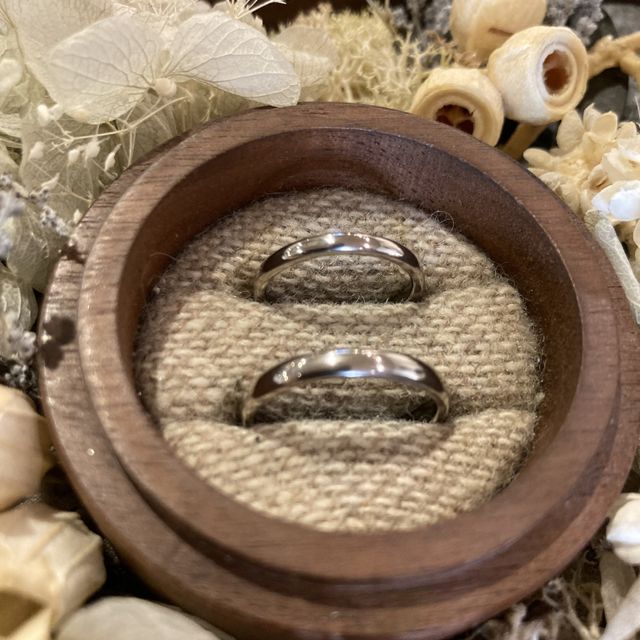 【鎌倉彫金工房の口コミ】 シンプルで長くつけられるデザインにしました。
あまり派手すぎるのは好み…