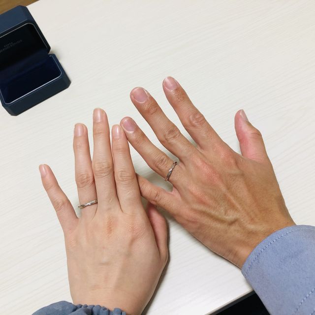 【銀座ダイヤモンドシライシの口コミ】 店員さんが親身に相談に乗ってくれたのが決め手でした。アクセサリーのこ…