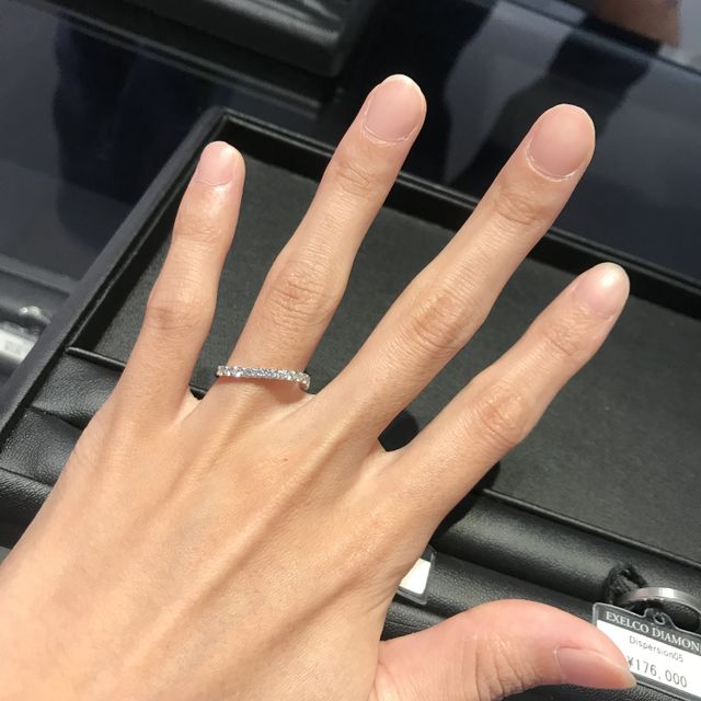 【エクセルコダイヤモンド(EXELCO DIAMOND)の口コミ】 エタニティーリングを探していて、エクセルコさんは取り揃えてが多かった…