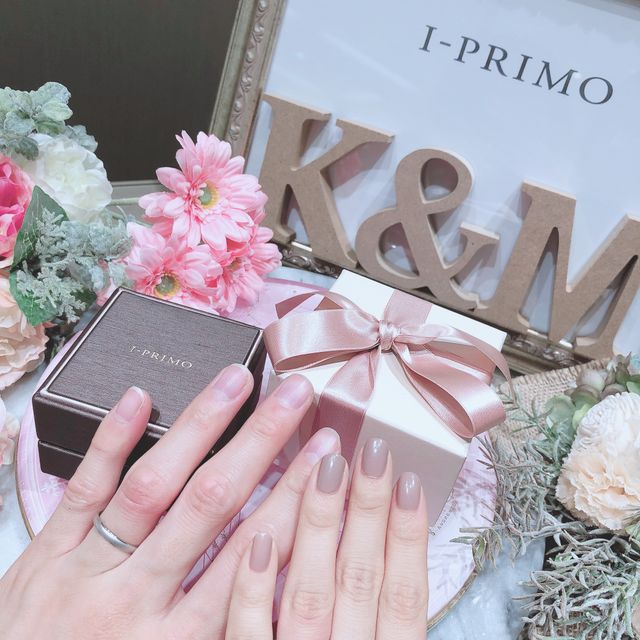 【アイプリモ(I-PRIMO)の口コミ】 男性、女性ともに飽きのこないプラチナリングにしました。男性側の指輪の…