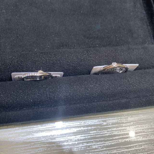 【TRECENTI(トレセンテ)の口コミ】 指が長く見えるV字で、かつ急すぎない25度のV字でとてもシンプルかつデザ…