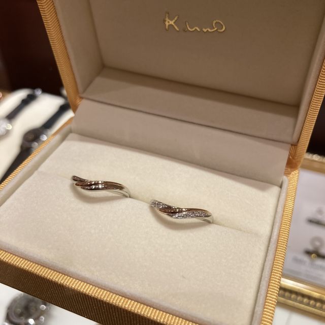 【ケイウノ ブライダル(K.UNO BRIDAL)の口コミ】 既製品で納得いくものがなかったので、デザイナーさんに相談して素敵なデ…