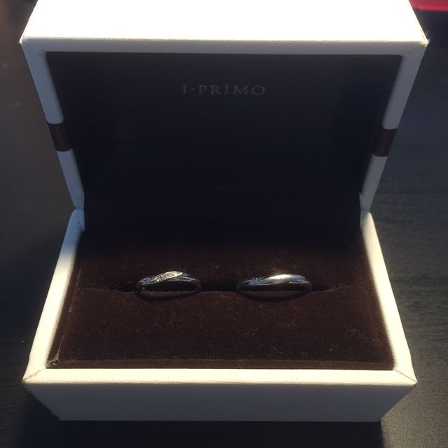 【アイプリモ(I-PRIMO)の口コミ】 婚約指輪をちちらで購入させていただき、付け心地もデザインも全て希望通…