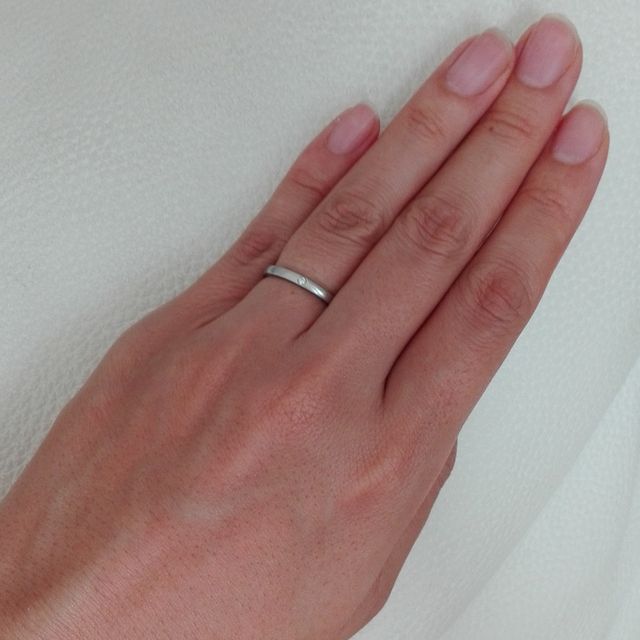 【カルティエ(Cartier)の口コミ】 指が元々ゴツゴツしているタイプだったので、すっきり見える指輪を探して…