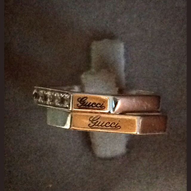 【グッチ(GUCCI)の口コミ】 八角形が珍しく、縁起もとても良さそうと一目惚れしました。
指が太い私に…