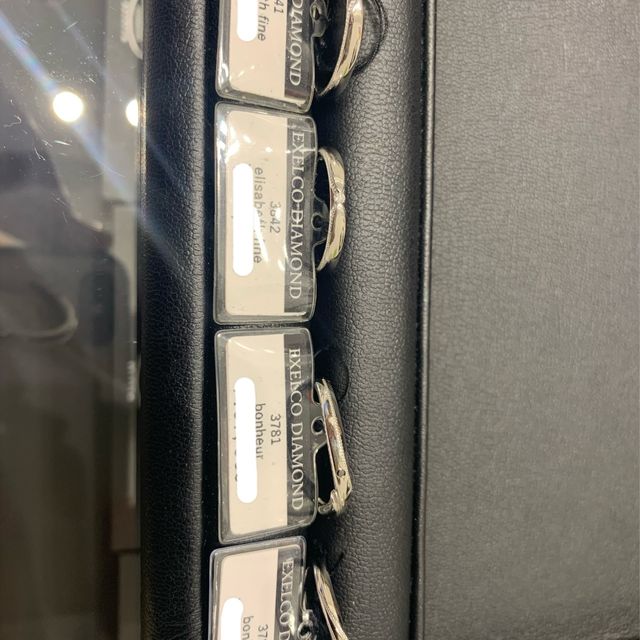 【エクセルコダイヤモンド(EXELCO DIAMOND)の口コミ】 ブランド力がありダイヤモンドの輝きが綺麗という事でお店を訪ねました！…