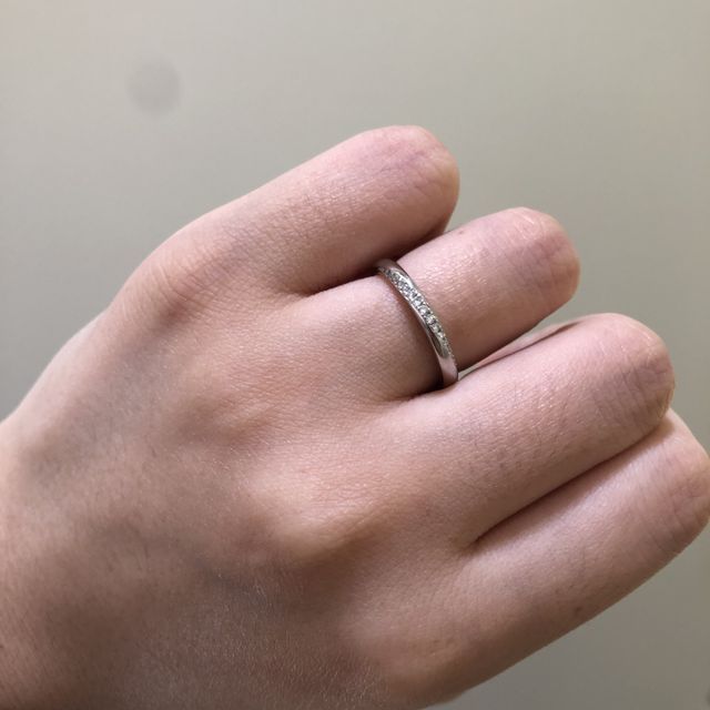 【TRECENTI(トレセンテ)の口コミ】 コスタンテはフラットなデザインではなく少し盛り上がっているものの着け…