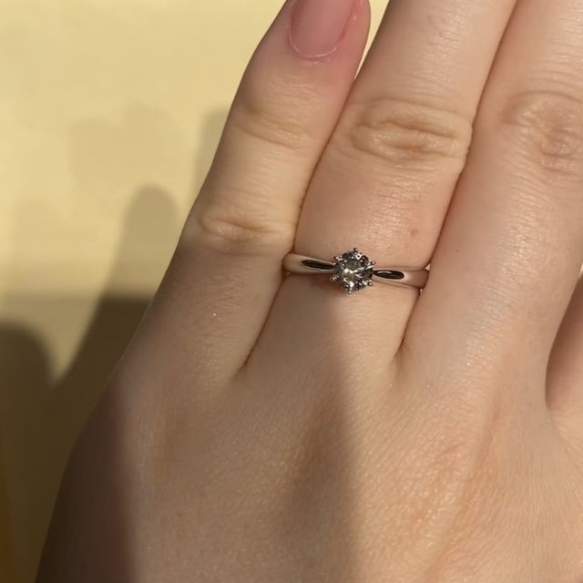 【TASAKI(タサキ)の口コミ】 シンプルなプラチナとダイヤの指輪でした。
タサキはダイヤモンドにも力を…