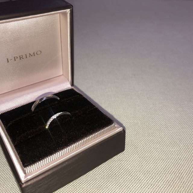 【アイプリモ(I-PRIMO)の口コミ】 私たち夫婦は違うデザインになりました。

本来はやはり同じデザインのリ…