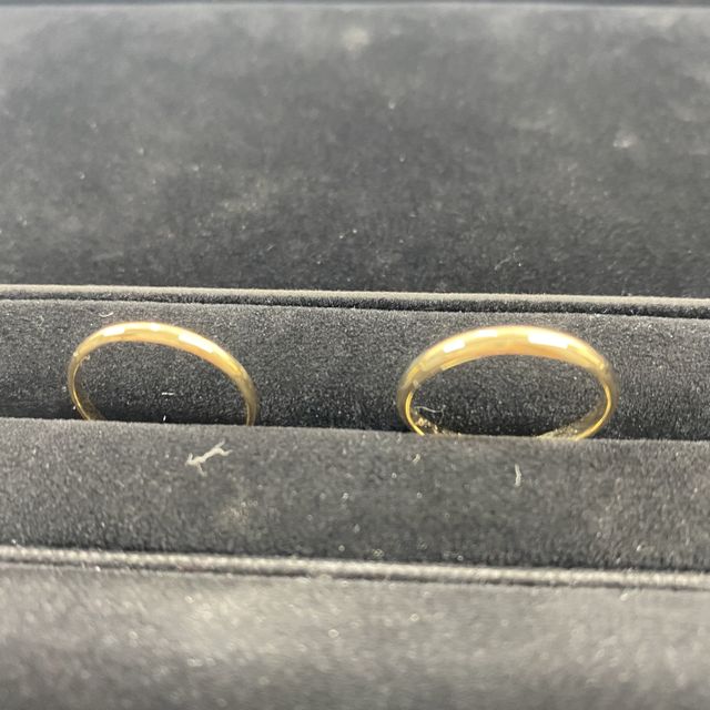 【湘南彫金工房 andfuseの口コミ】 デザインを甲丸でツヤ消しで作成しました。
数多くのサンプルを見せていた…