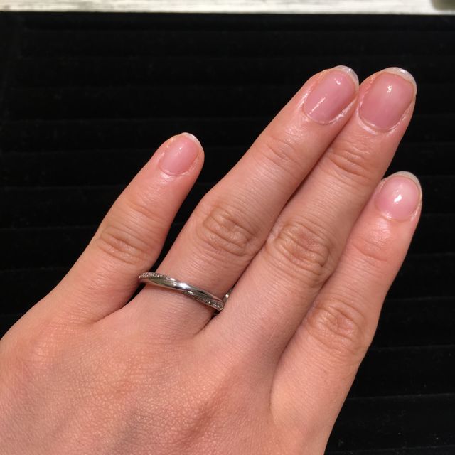 【TRECENTI(トレセンテ)の口コミ】 いくつか試着させて頂きましたが、写真のストレートでねじりのあるダイヤ…