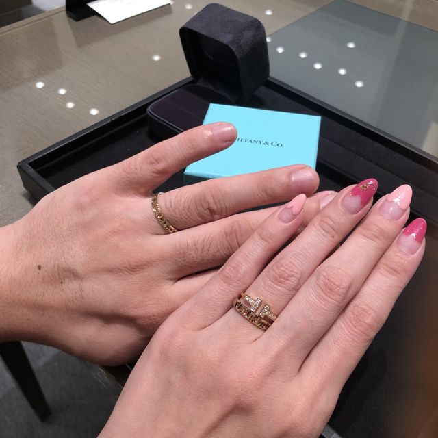【ティファニー(Tiffany & Co.)の口コミ】 二人のイニシャルのＴの文字が向かい合わせになっていて、デザインに一目…