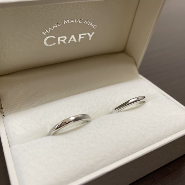 【CRAFY(クラフィ)の口コミ】 金属アレルギーがあるので、素材にこだわりました。
デザイン、素材、刻印…