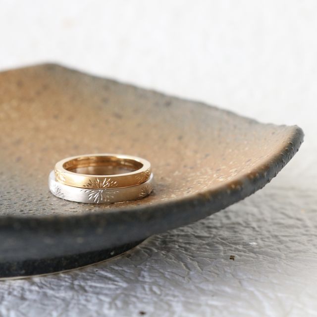 【鶴(mikoto)の口コミ】 指輪に施した模様が２つ重ねると１つになるそんな素敵なデザインが一番の…