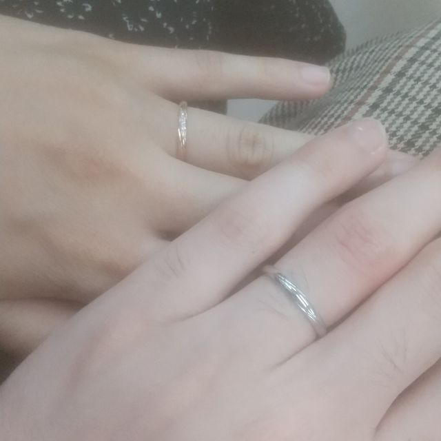 【アイプリモ(I-PRIMO)の口コミ】 近くのブライダルリング店舗をいろいろ見て回りましたが、1番シンプルでつ…