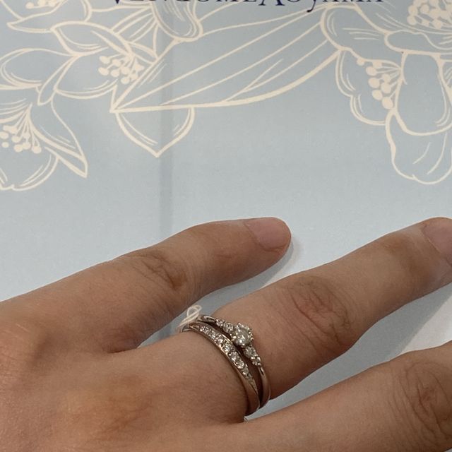 【ヴァンドーム青山(VENDOME AOYAMA)の口コミ】 重ね付けのできるデザインがいいなと思い、店員さんのおススメのものの中…