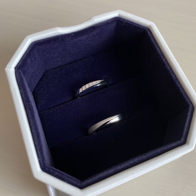 【4℃ BRIDAL(ヨンドシーブライダル)の口コミ】 以前から4℃さんのアクセサリーを着用していたので、指輪もここで購入した…