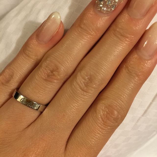 【カルティエ(Cartier)の口コミ】 シンプルだけどブランドだとわかるロゴであり、角ばっているのでシンプル…