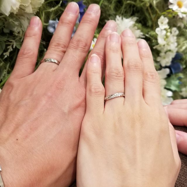 【PILOT BRIDAL(パイロットブライダル)の口コミ】 もともとPt999で鍛造製法のもので探していました。
色々見て回るうちに、…