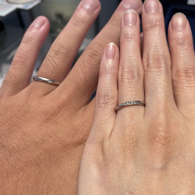 【銀座ダイヤモンドシライシの口コミ】 婚約指輪のブーケロココと同じシリーズ？の結婚指輪を見せていただきとて…