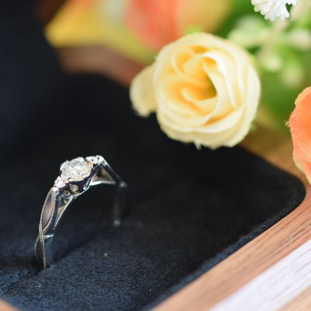 【TANZO.(鍛造指輪)の口コミ】 世界に一つだけの指輪を作りたいと思っており、既製品のデザインだとこれ…