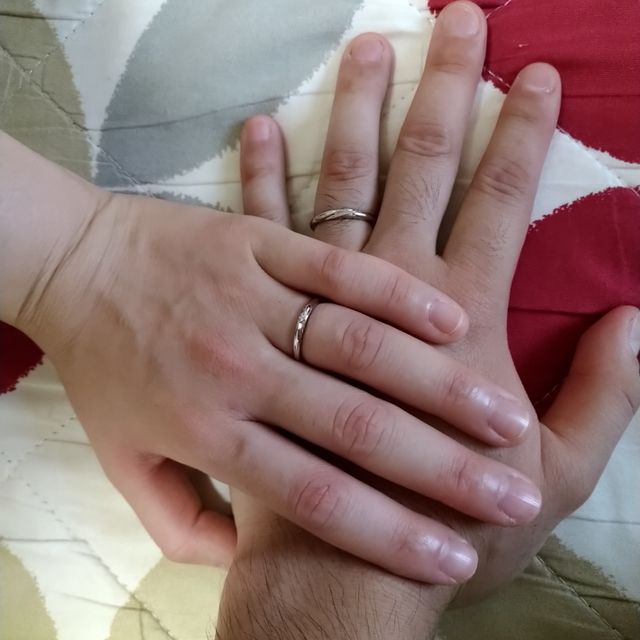 【RosettE(ロゼット)の口コミ】 指輪の意味も含めて決めました。男性はシンプルで、女性はかわいいデザイ…