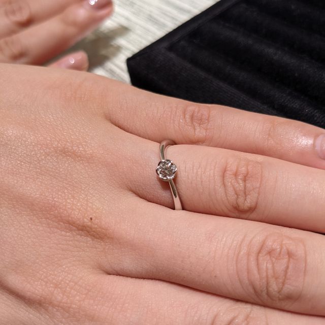 【TRECENTI(トレセンテ)の口コミ】 お花が大好きなので、フローラのデザインはすごく可愛かった！
全体的に細…