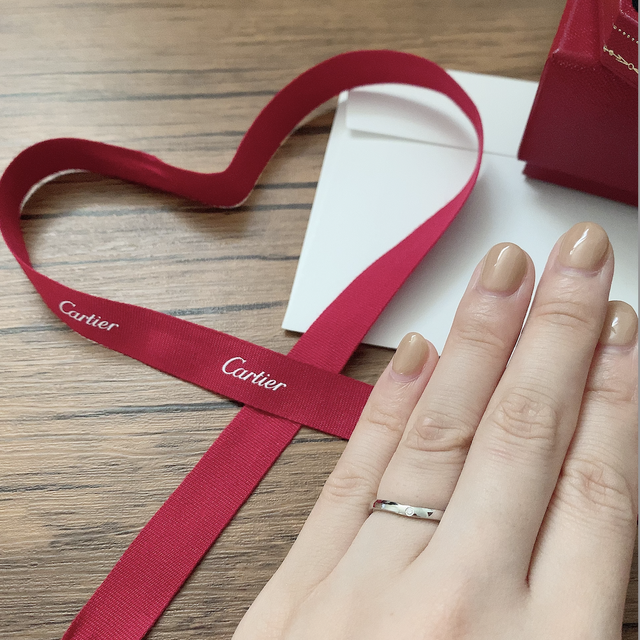 【カルティエ(Cartier)の口コミ】 カルティエは昔から憧れで、一生つける結婚指輪はやっぱりCartierがいいな…