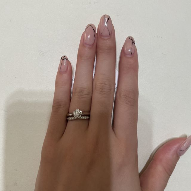 【シャネル(CHANEL)の口コミ】 ダイヤモンドの質がとても良いです。また、付け心地も引っかかりがなく、…