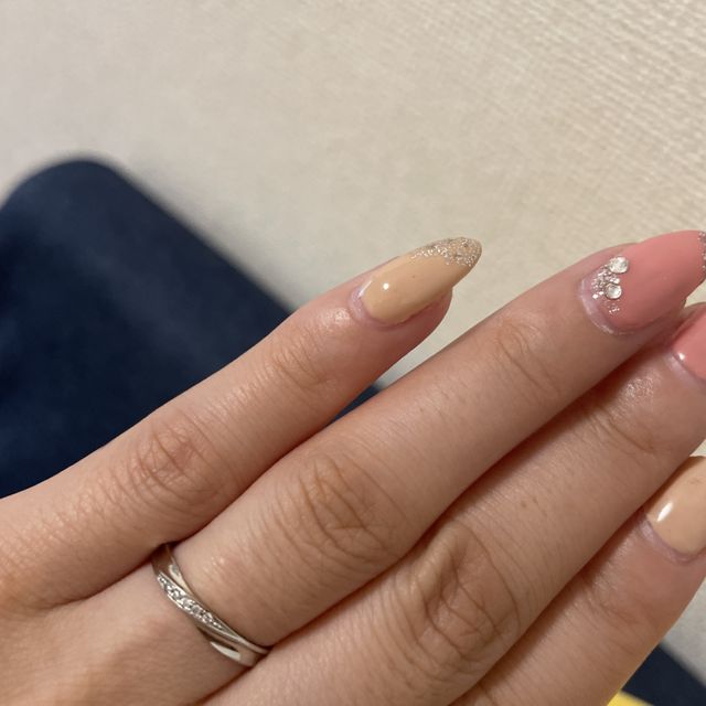 【insembre(インセンブレ)の口コミ】 デザインを見てすぐ決めました。とっても可愛いとビビッと来て即決でした…