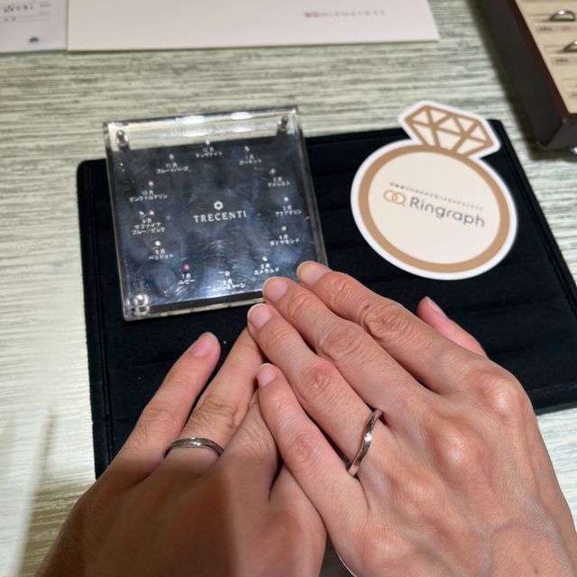 【TRECENTI(トレセンテ)の口コミ】 ウェーブのデザインがとても指にフィットして、見た目だけでなく、つけ心…