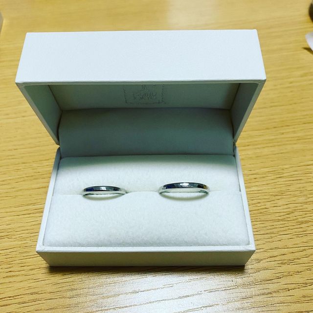 【ついぶ工房の口コミ】 まずは彼が金属アレルギーなので、アレルギーが出にくいプラチナの素材に…