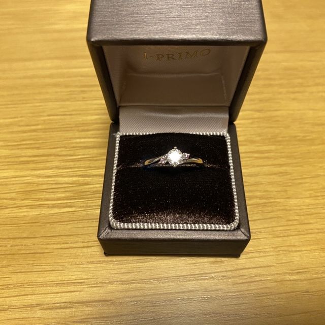 【アイプリモ(I-PRIMO)の口コミ】 シンプルなものが好きだと言うことだったので、シンプルなものをベースに…