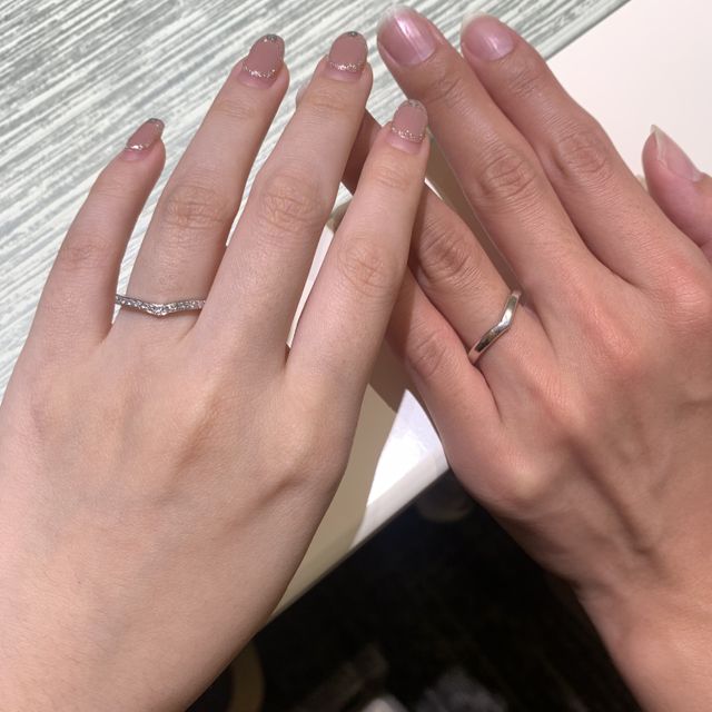 【TRECENTI(トレセンテ)の口コミ】 シンプルながらもおしゃれなデザインが多く、大人っぽくて素敵でした。
ま…