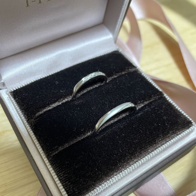 【アイプリモ(I-PRIMO)の口コミ】 一生指にはめておくものなので、今風やデザイン性が強いものより、シンプ…