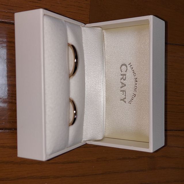 【CRAFY(クラフィ)の口コミ】 価格がリーズナブル、自分たちの好きなデザインで作成できる、写真と動画…