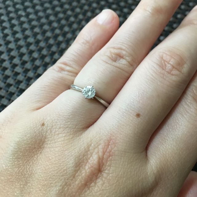 【LUCIE(ルシエ)の口コミ】 ショップで販売しているダイアモンドを選んで、ルシエのリングで作成する…