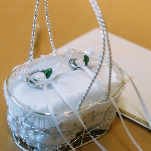 【4℃ BRIDAL(ヨンドシーブライダル)の口コミ】 購入前、レディース・メンズともに全く同じデザインのものより、レディー…