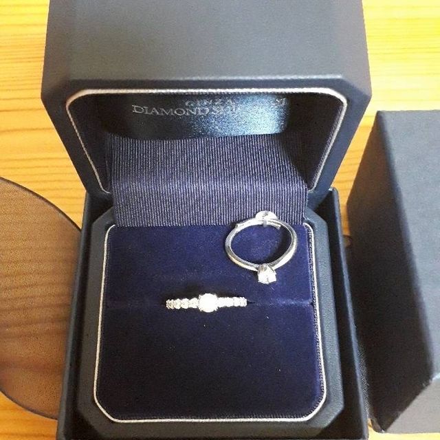 【銀座ダイヤモンドシライシの口コミ】 サイズがわからない相手へサプライズプロポーズができたから。しかも、ダ…