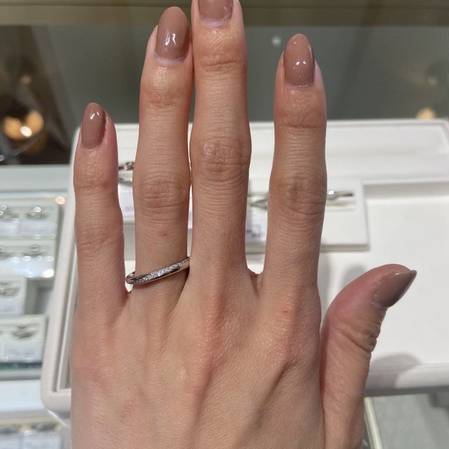 【festaria bijou SOPHIA(フェスタリア ビジュソフィア)の口コミ】 ダイヤモンドがたくさん散りばめられたゴージャスな雰囲気が好みで、どの…