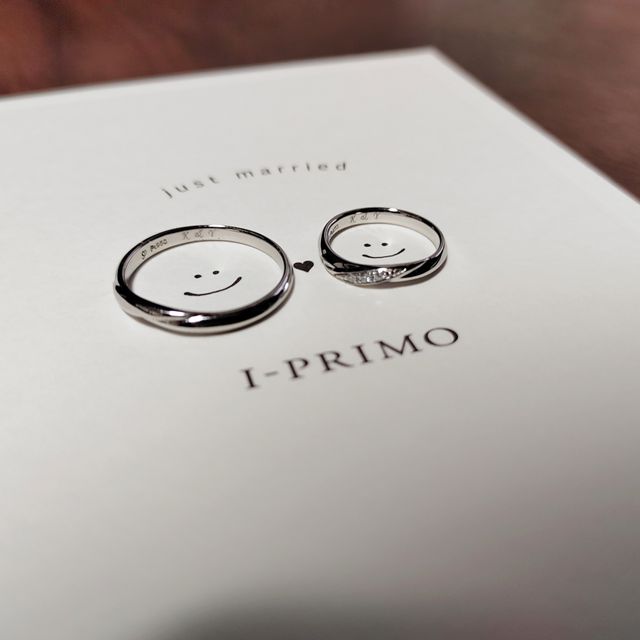 【アイプリモ(I-PRIMO)の口コミ】 指輪の形がとても気に入っており、真ん中にダイヤモンドが入っていたので…