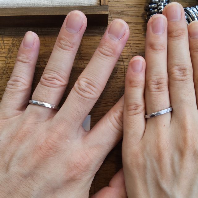 【CRAFY(クラフィ)の口コミ】 手作りなので、デザイン・テイスト・素材が自由に選べます。入籍日に2人で…