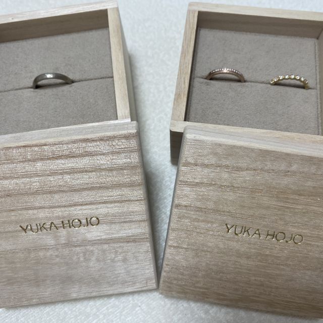 【YUKA HOJO(ユカホウジョウ)の口コミ】 インスタグラムなどで、いろいろな指輪をみて探していたところ、ユカホウ…
