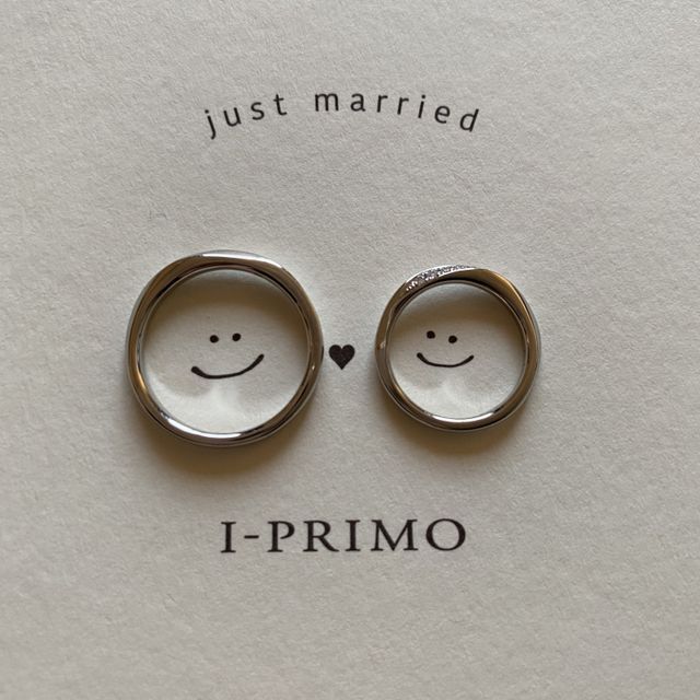 【アイプリモ(I-PRIMO)の口コミ】 ウェーブタイプで細めの指輪がよく、最終的に2つで悩みました。
指輪の由…
