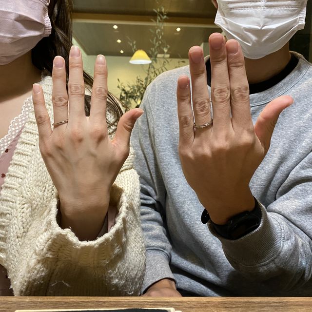 【出雲結(いずもゆい)の口コミ】 シンプルがいい！というところで2人揃って意見が合ったので、シンプルな指…