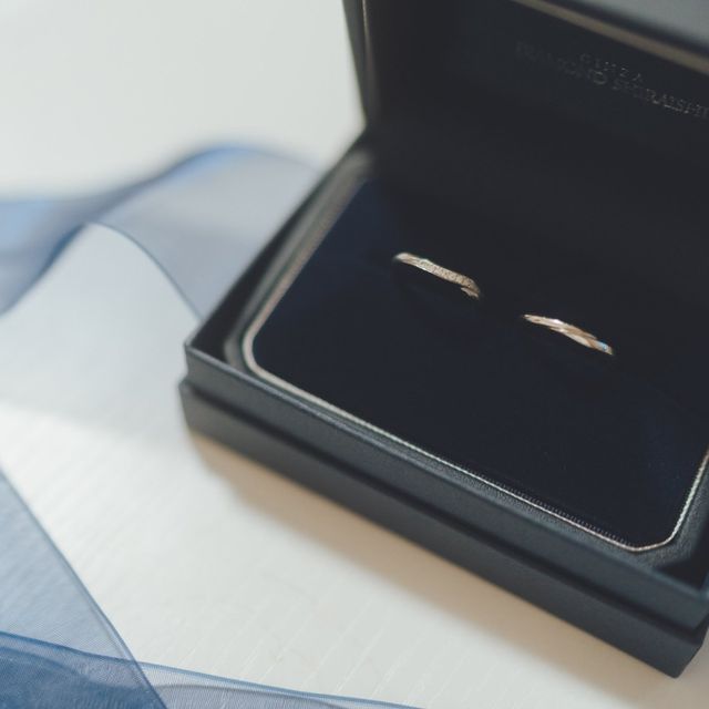 【銀座ダイヤモンドシライシの口コミ】 予算内、指輪の形で絞っても選択肢が多く悩みましたが、派手すぎず、でも…