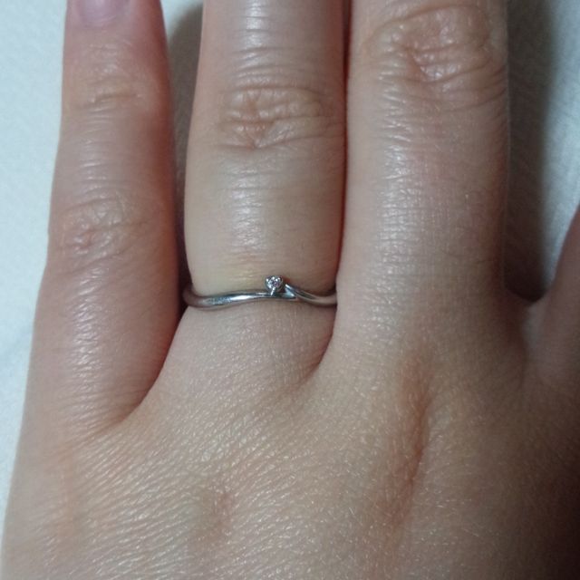 【ひなの口コミ】 お互いに高知県出身だったので、高知県出身のデザイナーが作っているとい…